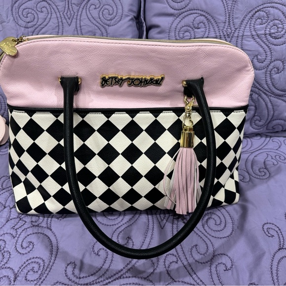 Betsy Johnson tote Crossbody and wallet - Picture 7 of 16